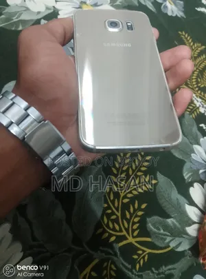 স্যামসাং গ্যালাক্সি এস৬ এজ ৩২ জিবি গোল্ড