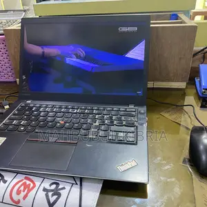Laptop Lenovo ThinkPad T470s 8GB Intel Core i5 SSD 256GB
