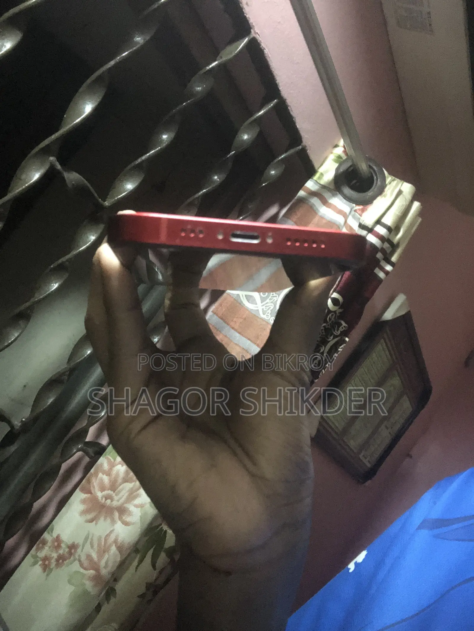 Apple iPhone 13 128 GB Red