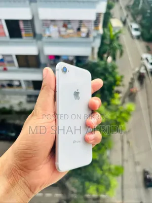 Apple iPhone 8 64 GB White