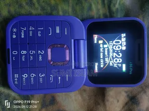 মোবাইল ফোন নীল