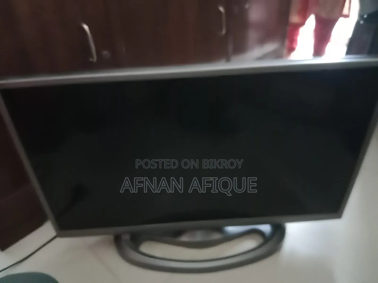 32" TV for Sale