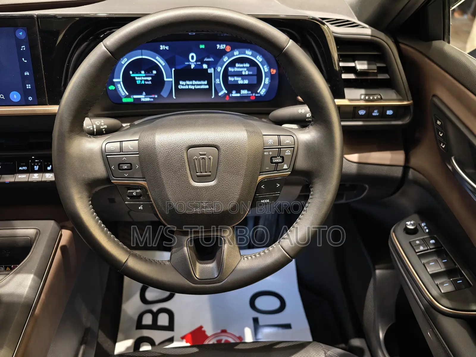 Toyota Crown 2022 Gray