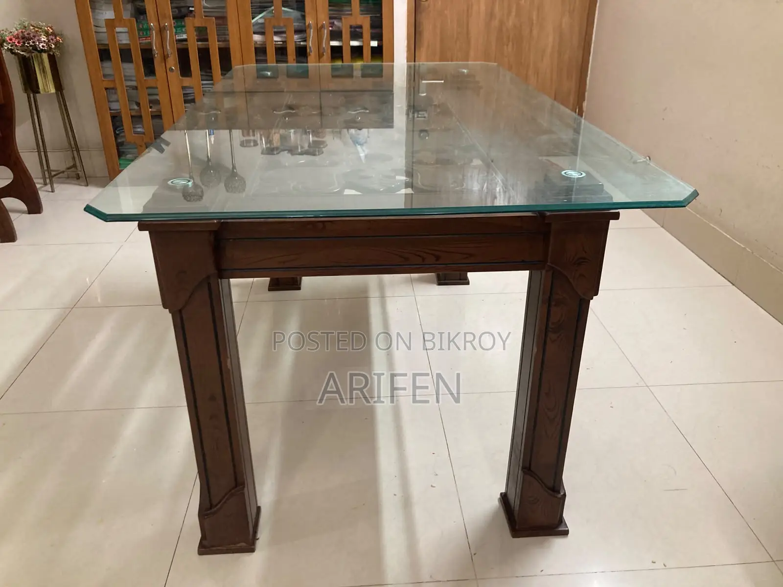প্রিমিয়াম MDF ডাইনিং টেবিল বিক্রি হবে