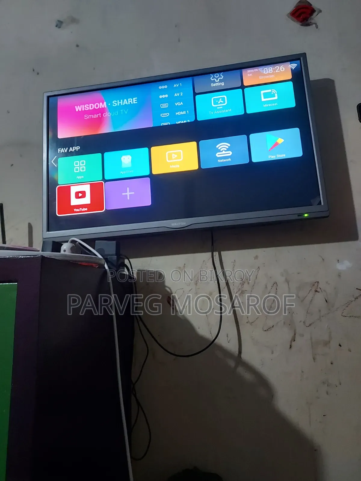 WALTON TV... 32 Inch Smart TV...