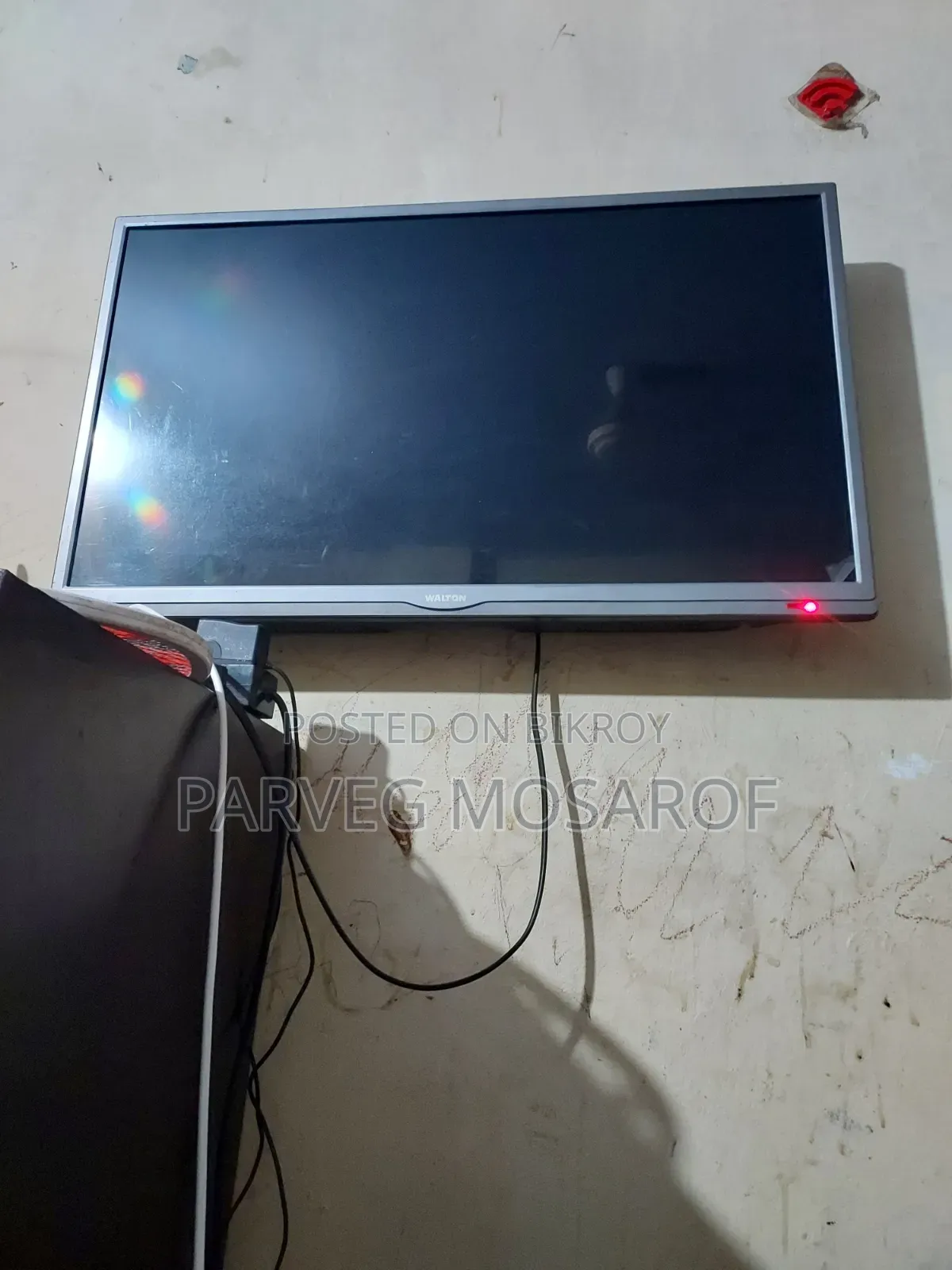 WALTON TV... 32 Inch Smart TV...