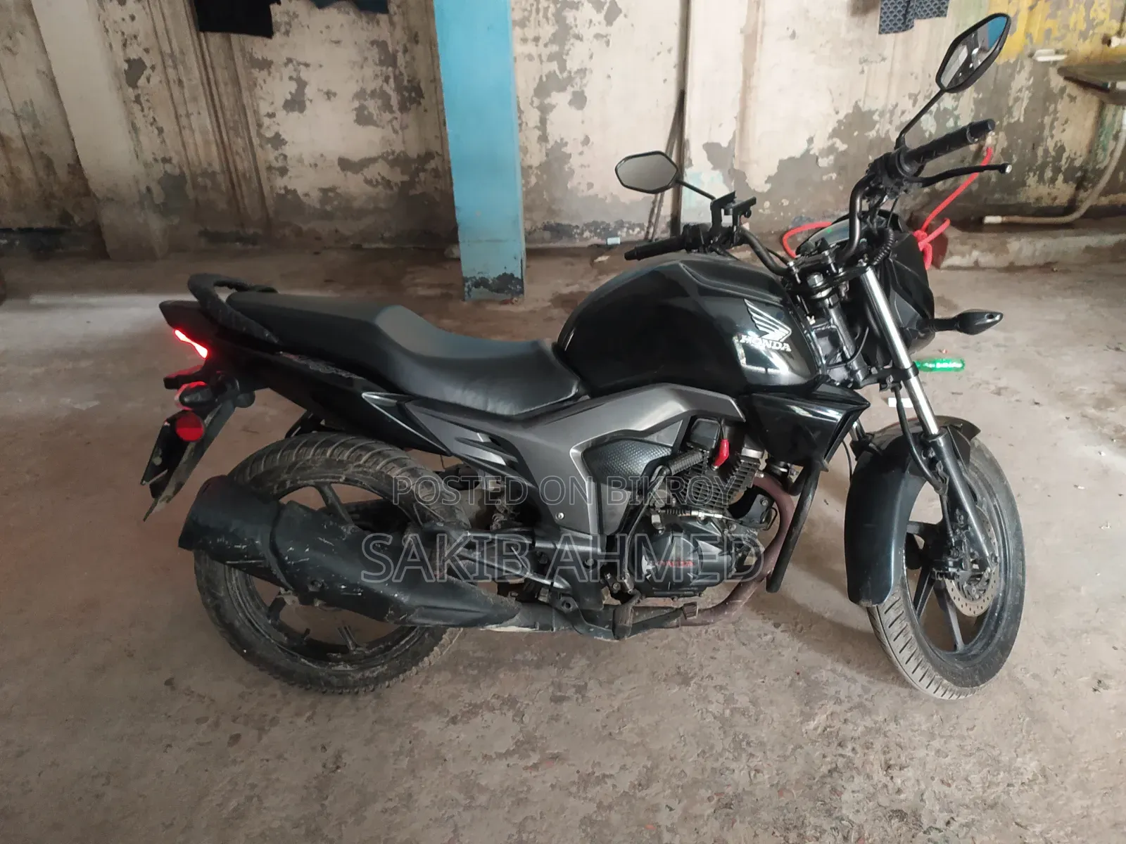 Honda CB 2017 Black