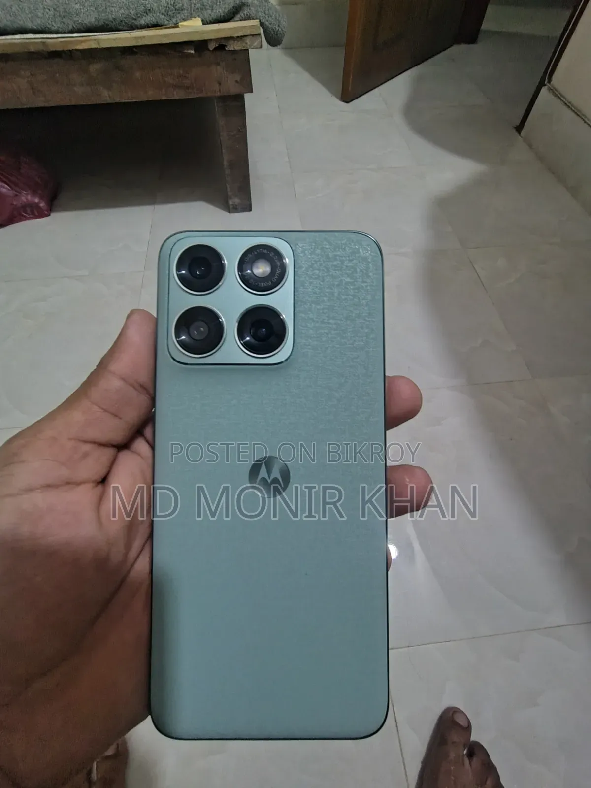 মোটোলোরা এজ ৭০ ফিউশন ১২৮ জিবি