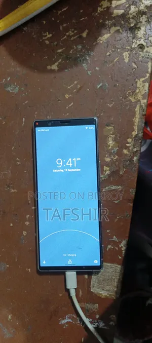 সনি এক্সপেরিয়া ৫ ১২৮ জিবি সাদা