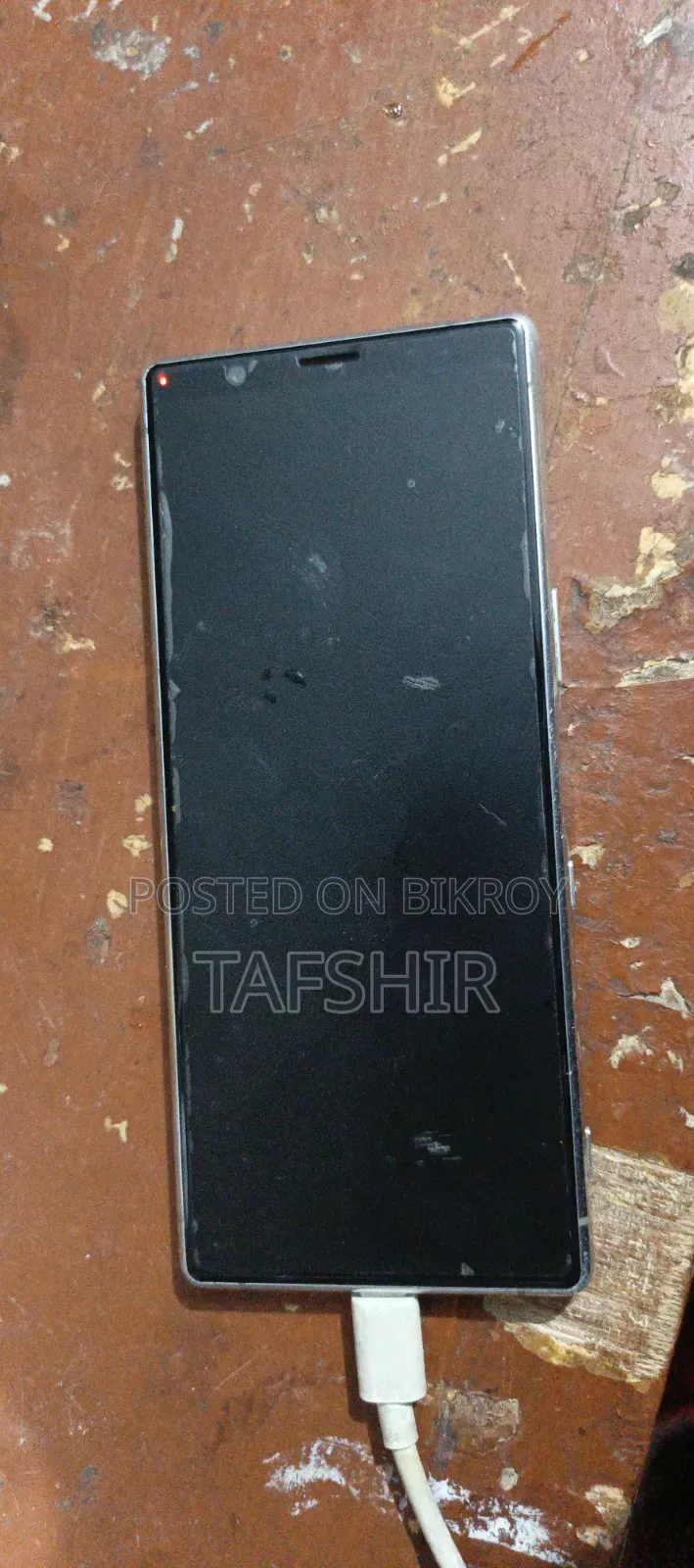 সনি এক্সপেরিয়া ৫ ১২৮ জিবি সাদা