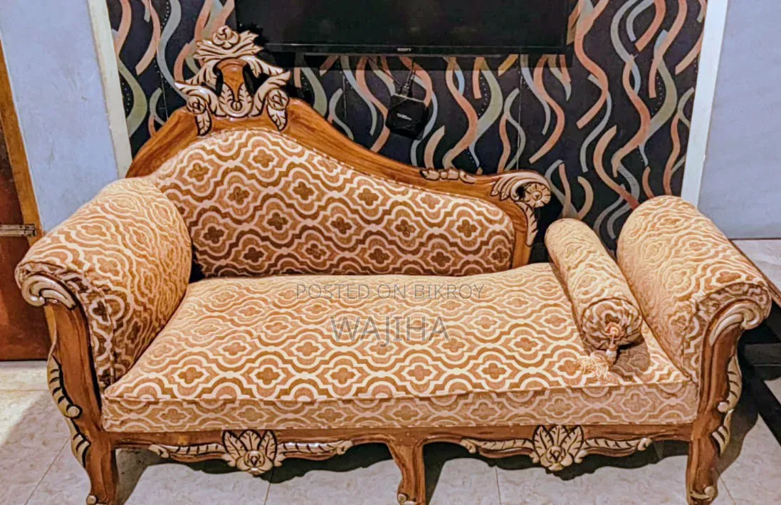Burma Teak Divan