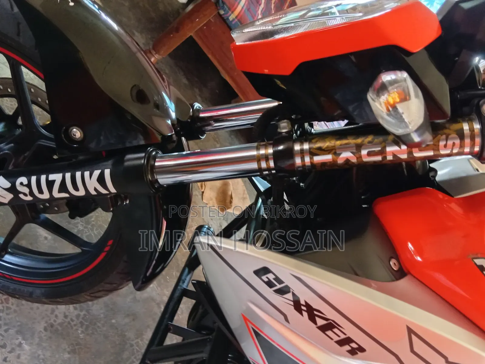 Suzuki Gixxer 2025 Orange