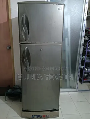 10 CFT LG Fridge for Sell