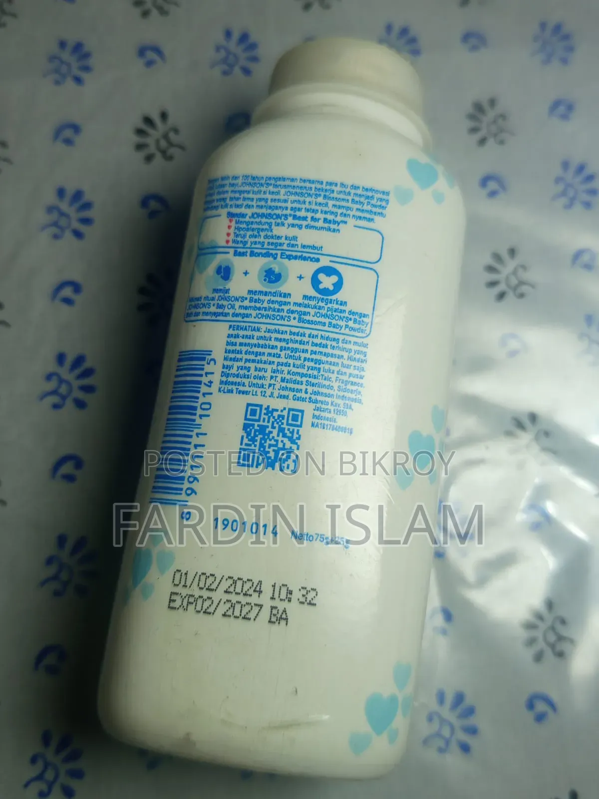 জনসন পাউডার ১০০ গ্রাম এবং সুপারমম বেবি ওয়াইপস