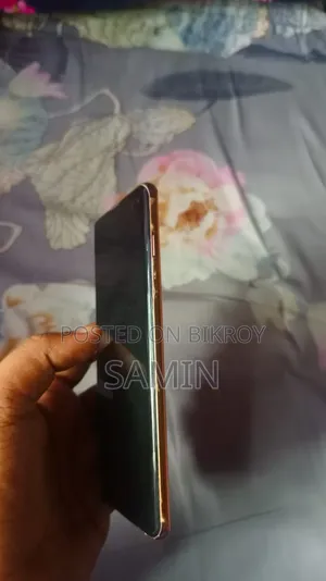 স্যামসাং গ্যালাক্সি এস১০ প্লাস ১২৮ জিবি অরেঞ্জ
