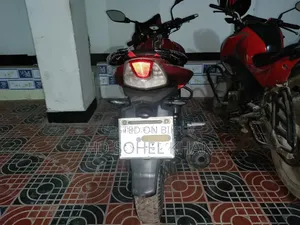 TVS Apache RTR 160 2V 2018 Red