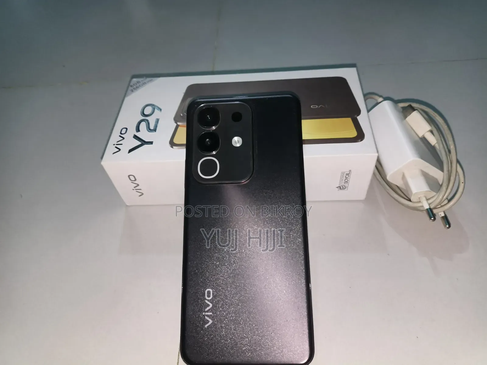 New Vivo Y29 256 GB Orange