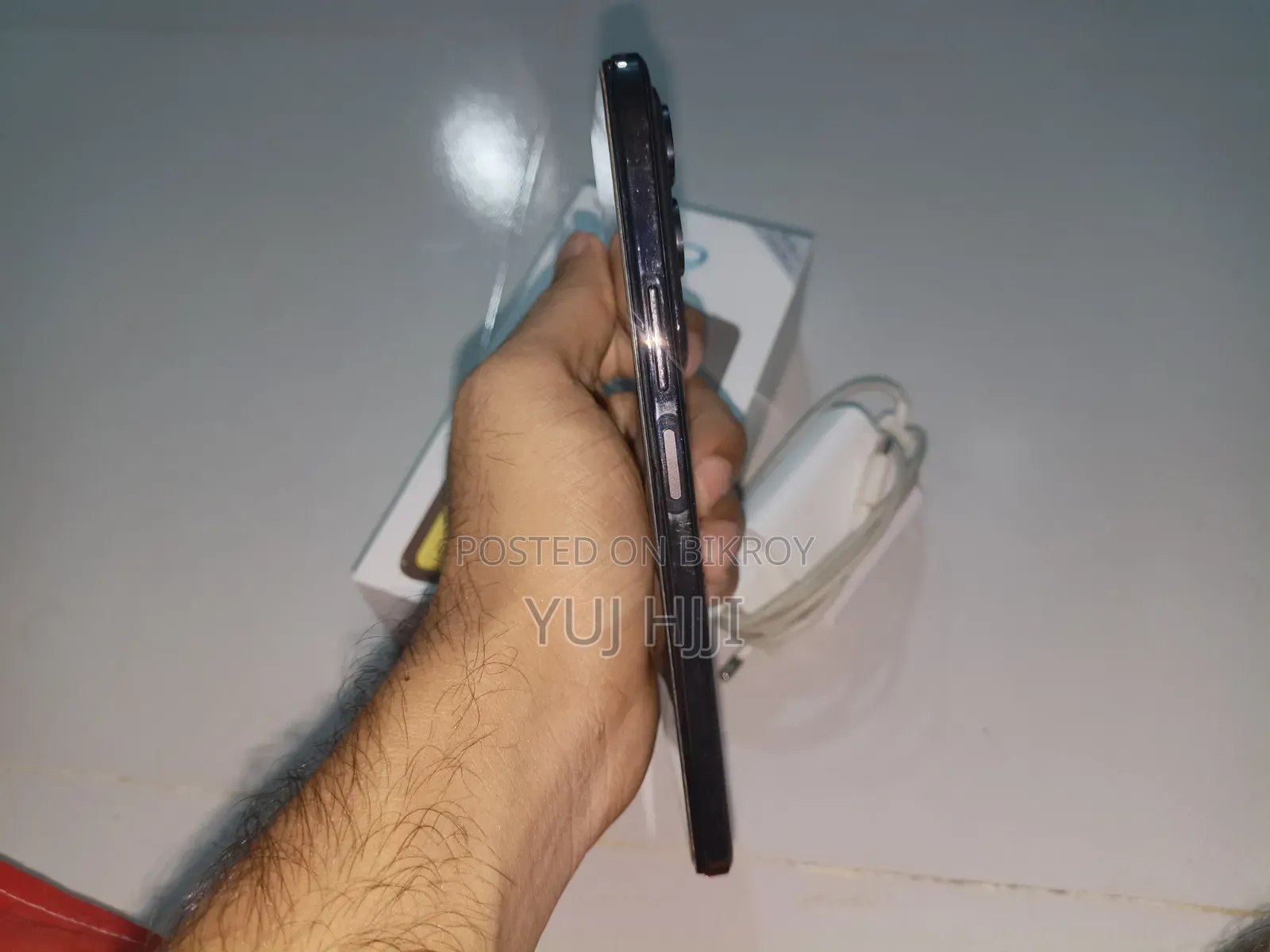 New Vivo Y29 256 GB Orange