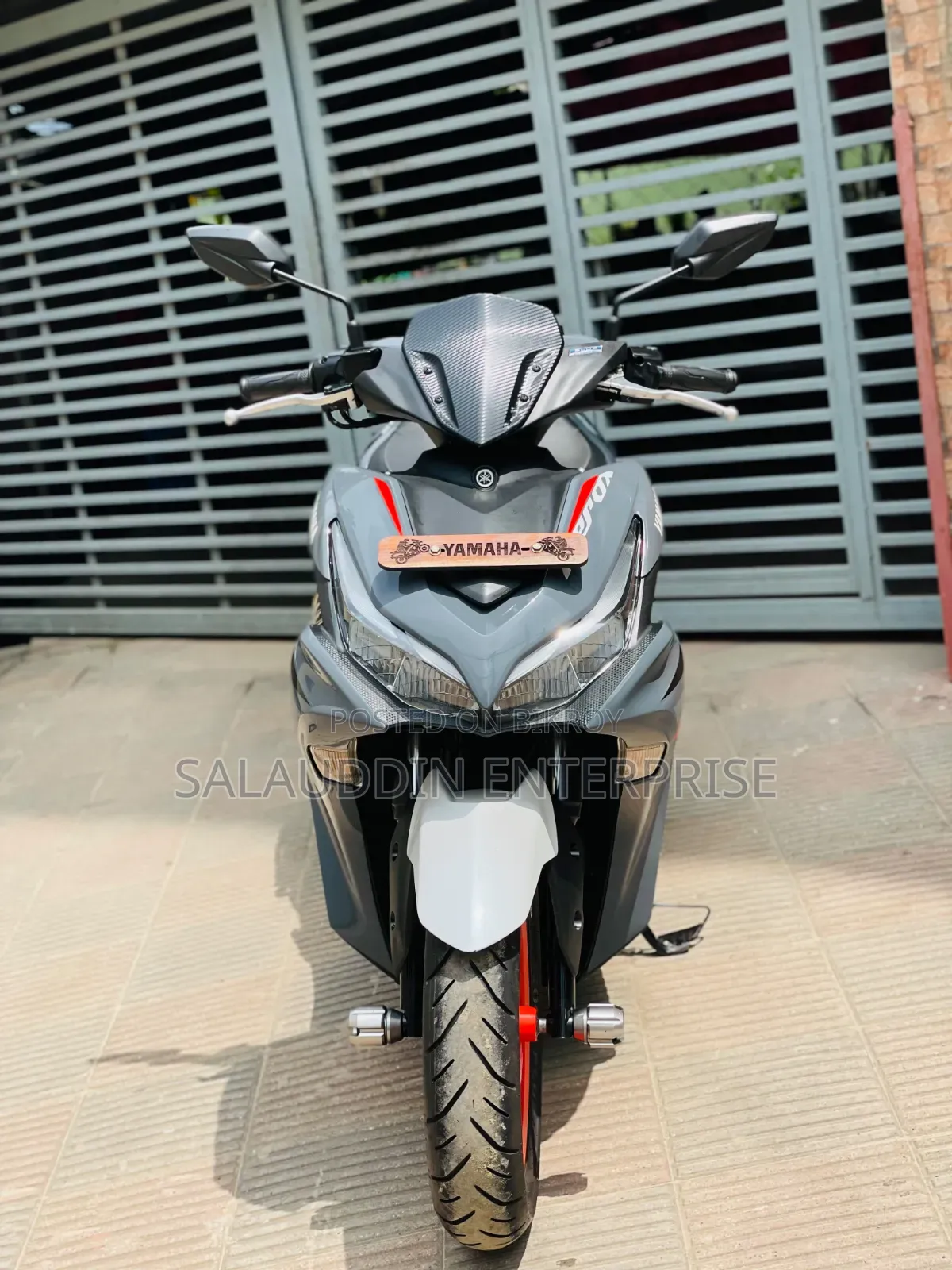 Yamaha Aerox 2024 White