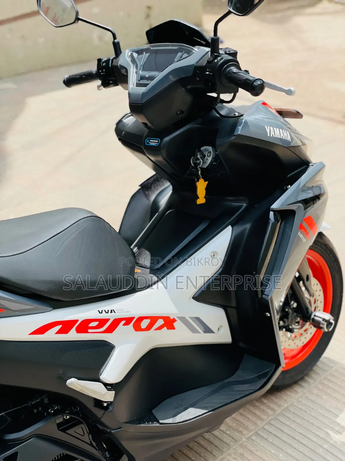 Yamaha Aerox 2024 White