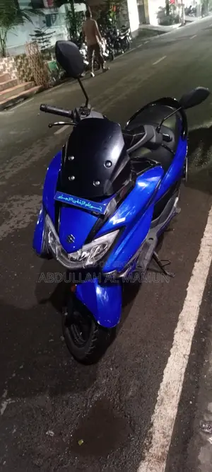 Suzuki Burgman 125 2021 Blue