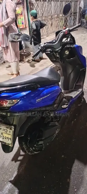 Suzuki Burgman 125 2021 Blue