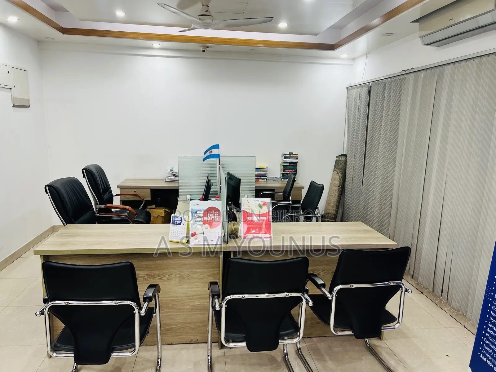 Furnished Office Sharing in BANANI