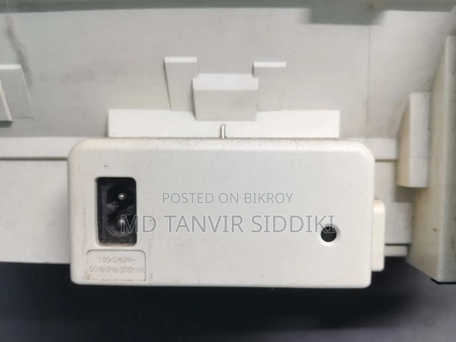 এইচপি ডেস্কজেট ২৩২০ অল-ইন-ওয়ান প্রিন্টার বিক্রি হবে।