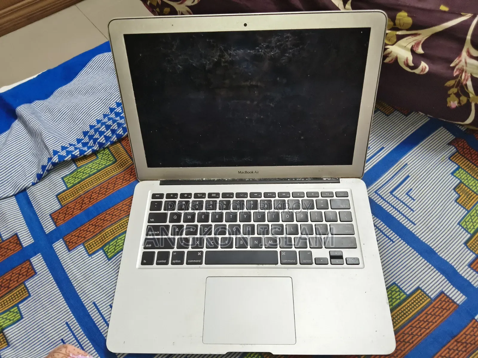 Laptop Apple MacBook 2015 8GB Intel Core I5 SSD 128GB