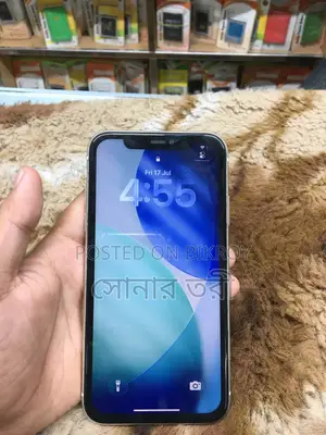 অ্যাপল আইফোন ১১ ১২৮ জিবি হোয়াইট