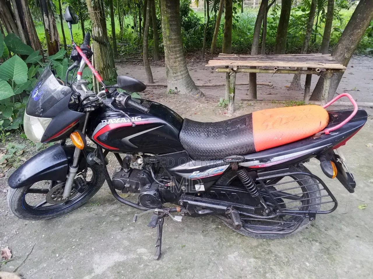 দায়াং ডিওয়াই১০০-এ ২০১৬ ব্ল্যাক