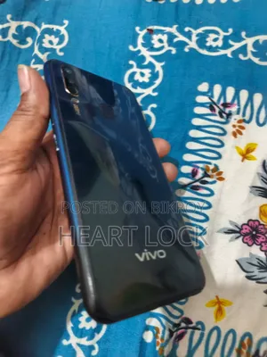 Vivo Y17 64 GB Green