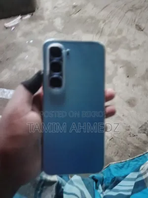 নতুন ইএল ১২৮ জিবি নীল