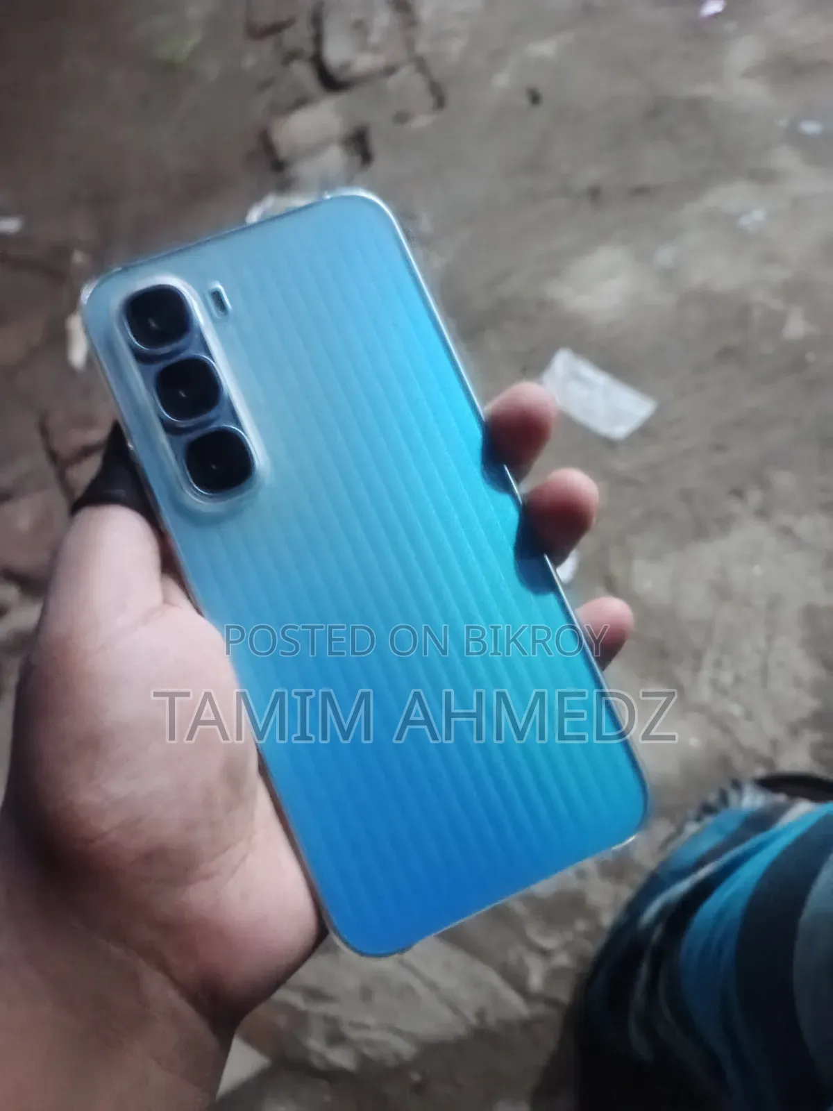 নতুন ইএল ১২৮ জিবি নীল