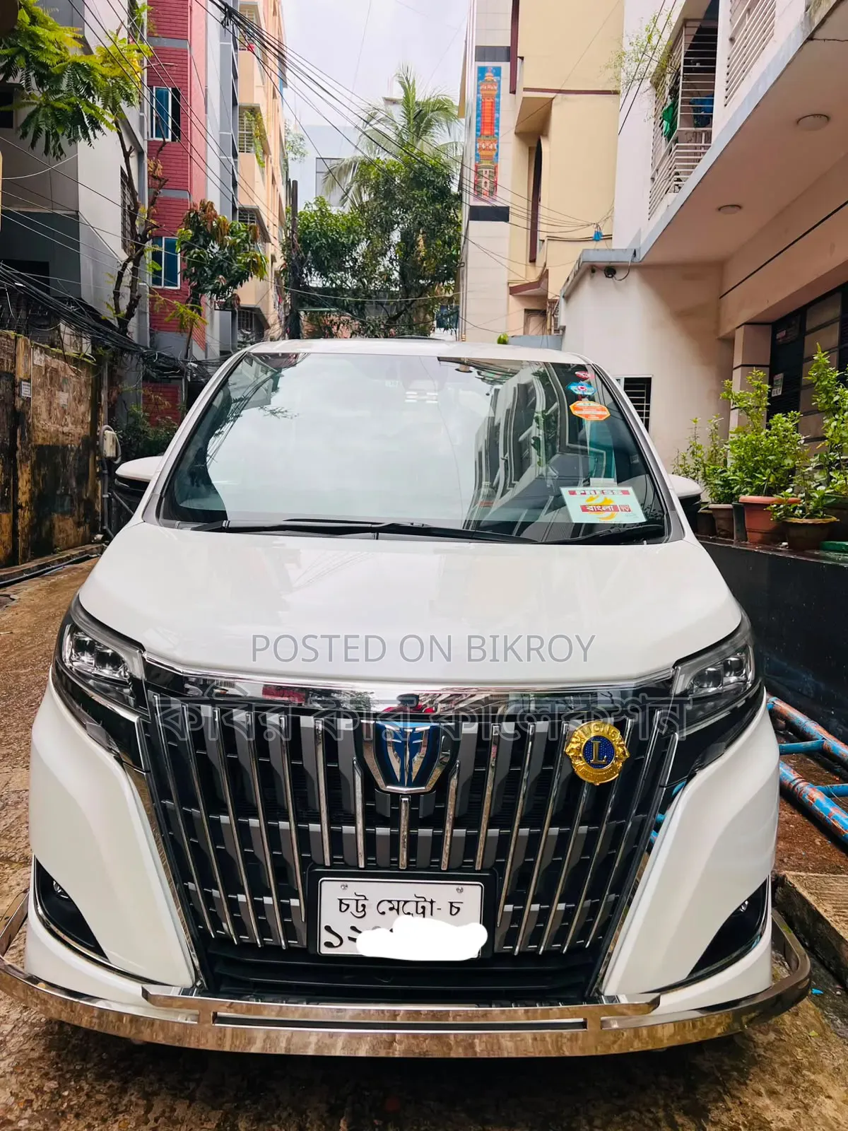 টয়োটা এস্কয়ার ২০১৯ পার্ল