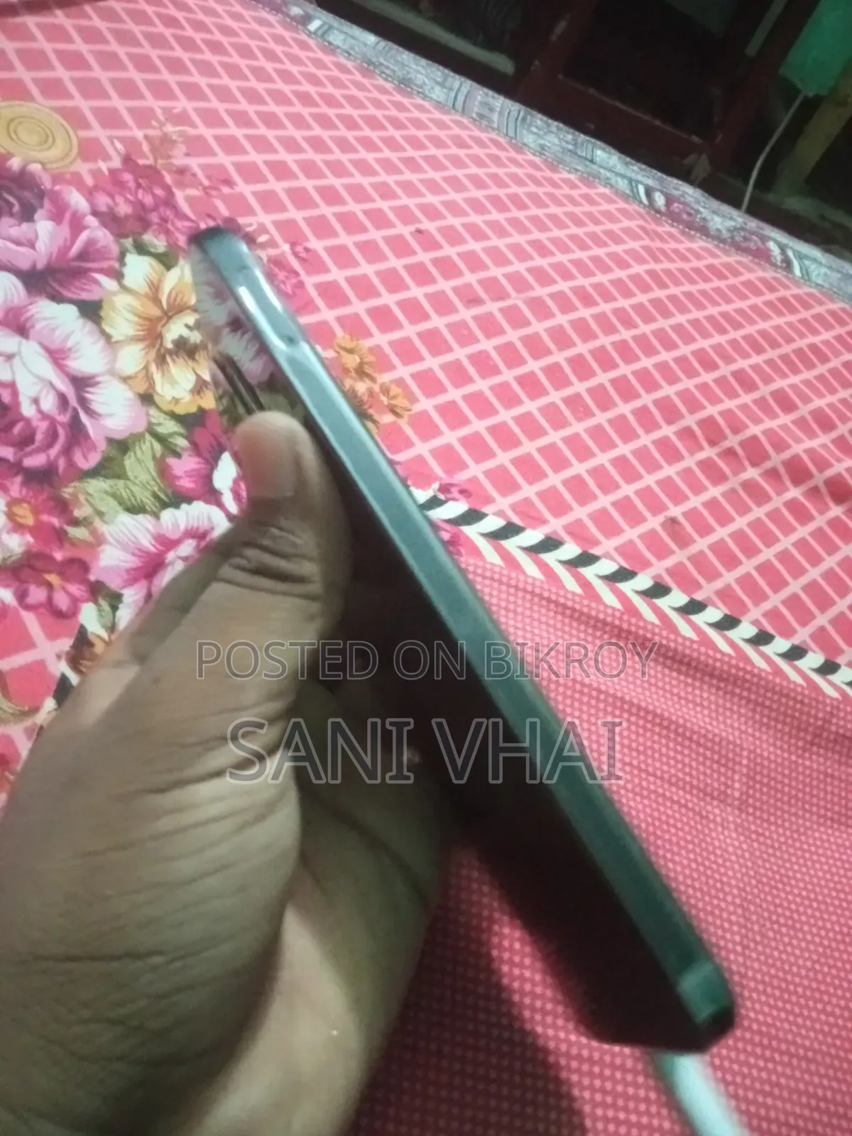 হনর এক্স৬বি ১২৮ জিবি ব্ল্যাক