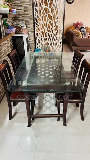10MM Glass Top Dining Table With 4 Chair