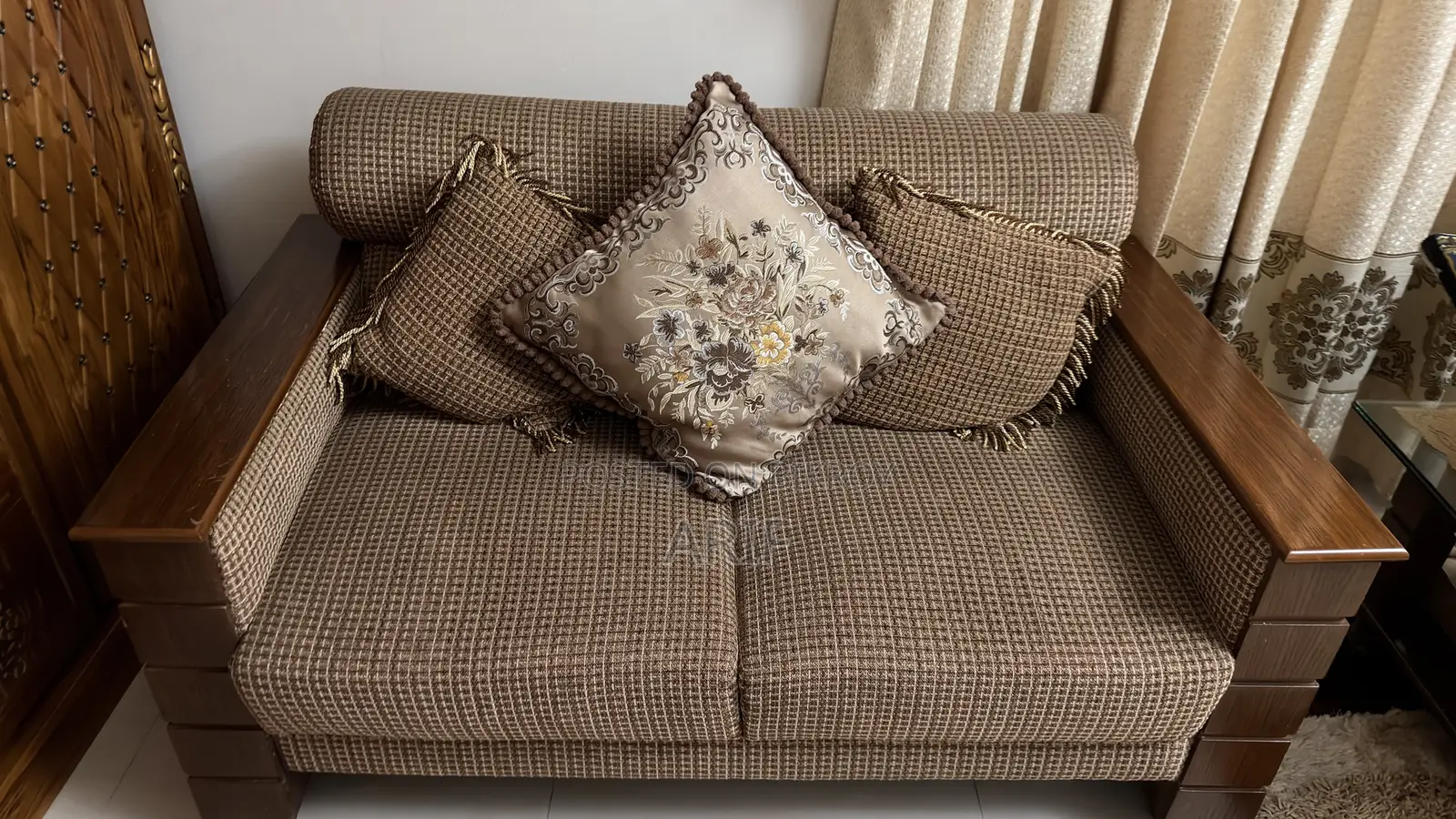 5 Seater Sofa Set