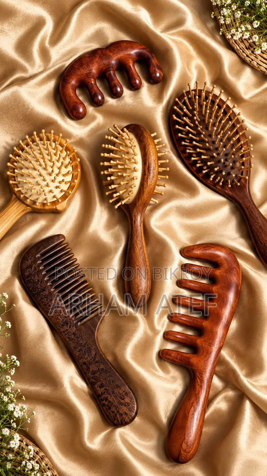 Luxury Handcrafted Sandalwood Comb