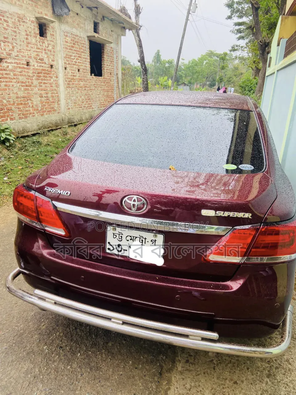 Toyota Premio 2013 Maroon
