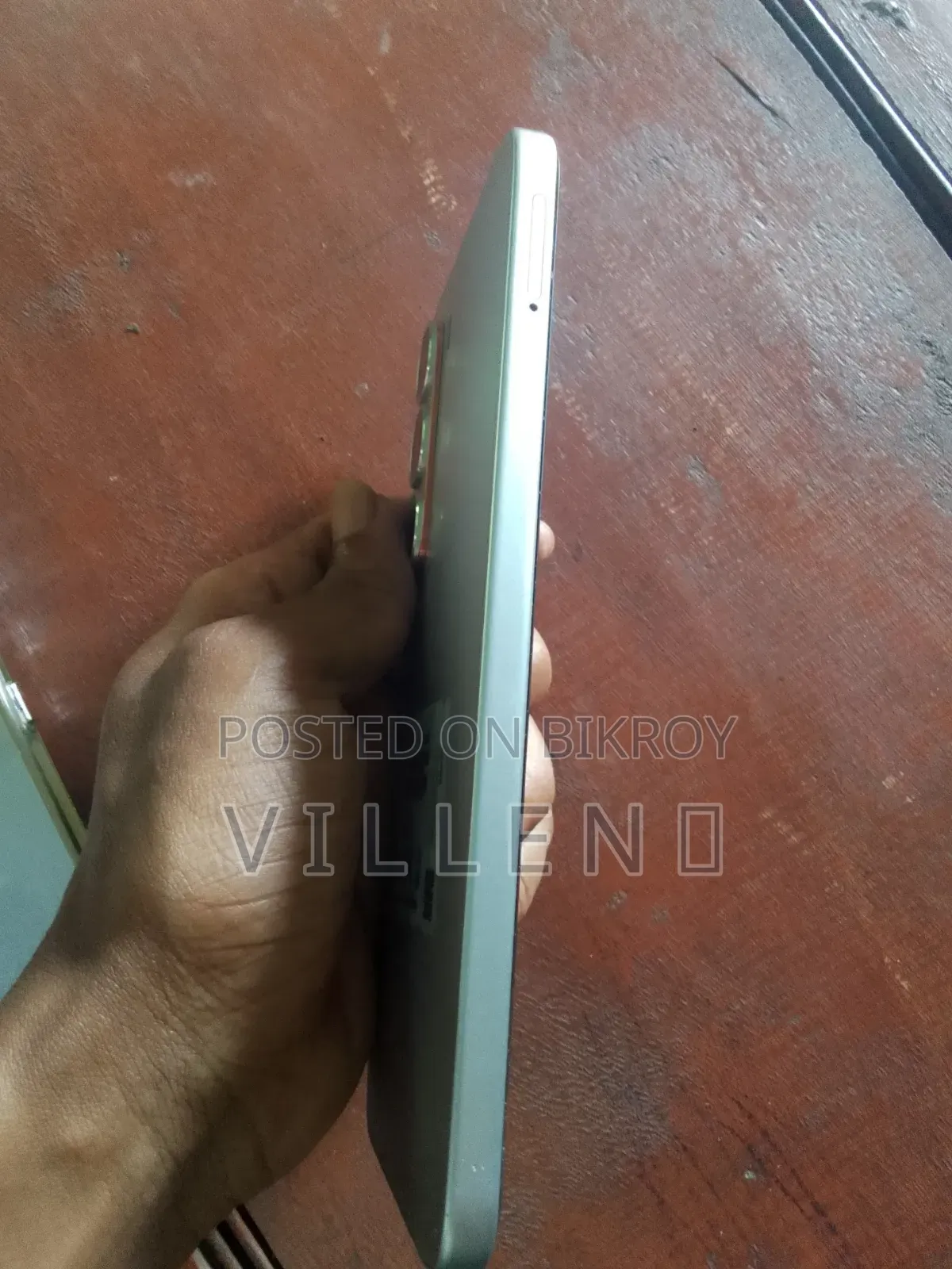 ইনফিনিক্স হট ৬০ প্রো ১২৮ জিবি সিলভার