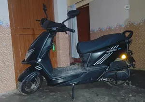 New Revoo C32 2026 Black