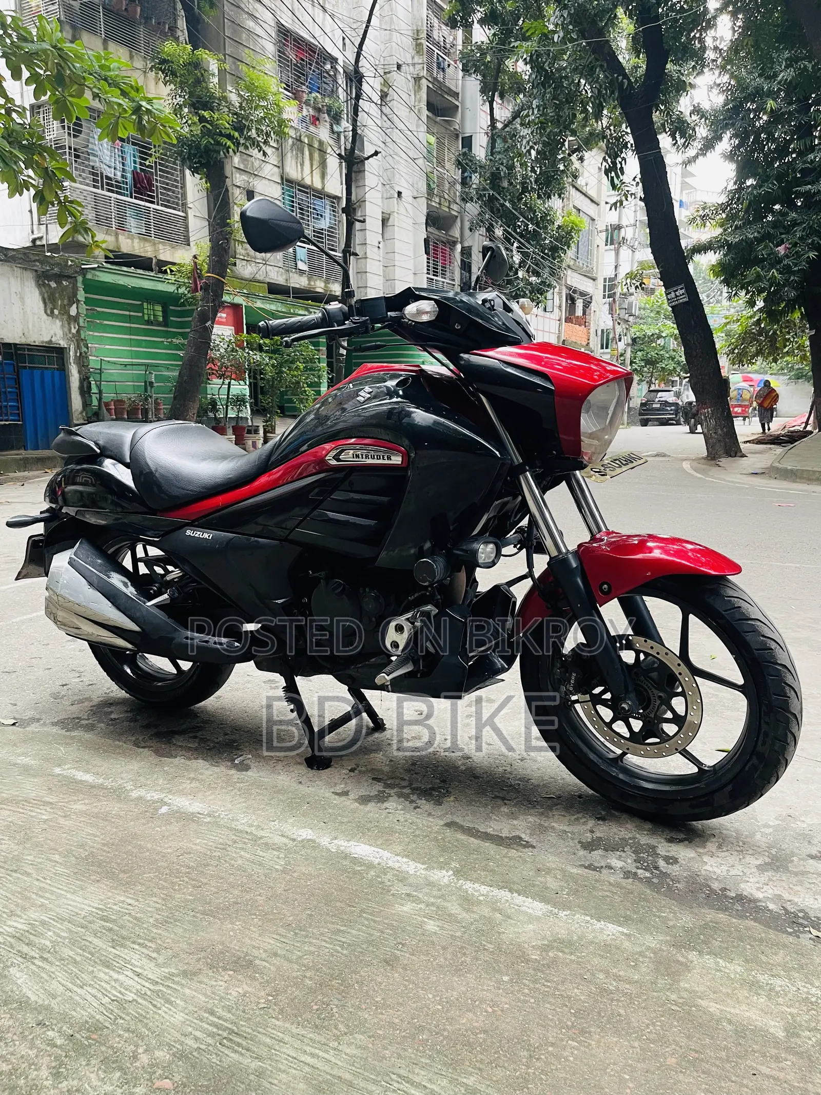 Suzuki Intruder 2018 Black