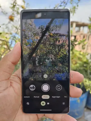 মোবাইল ফোন ৮ জিবি সাদা