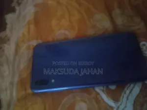 Samsung Galaxy M10 32 GB Blue
