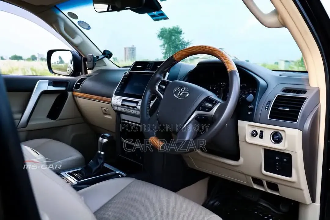 Toyota Land Cruiser Prado 2.7 2018 Black