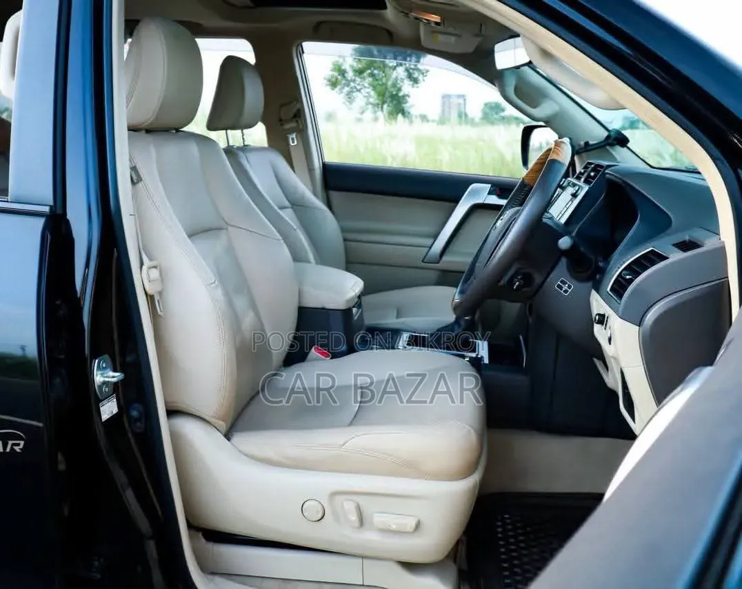 Toyota Land Cruiser Prado 2.7 2018 Black