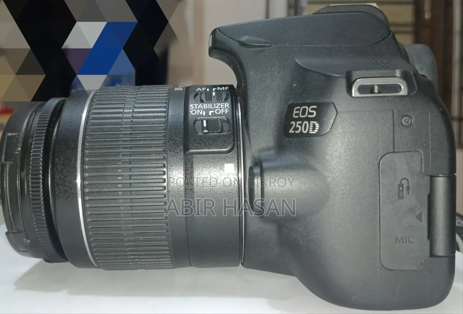 Canon EOS 250D