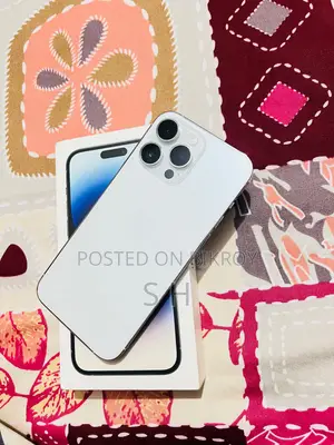 অ্যাপল আইফোন ১৪ প্রো ম্যাক্স ১২৮ জিবি হোয়াইট