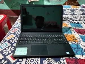 Dell Inspiron 15 4GB Intel Core i3 SSHD+SSD 1TB Laptop
